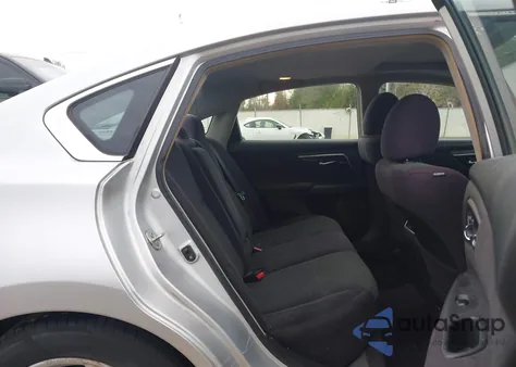 2013 Nissan Altima 2.5 Sv z USA, uszkodzony, nr VIN 1N4AL3AP3DC298644